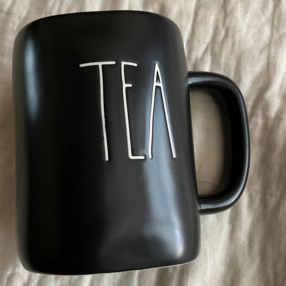 Rae Dunn "Tea" mug